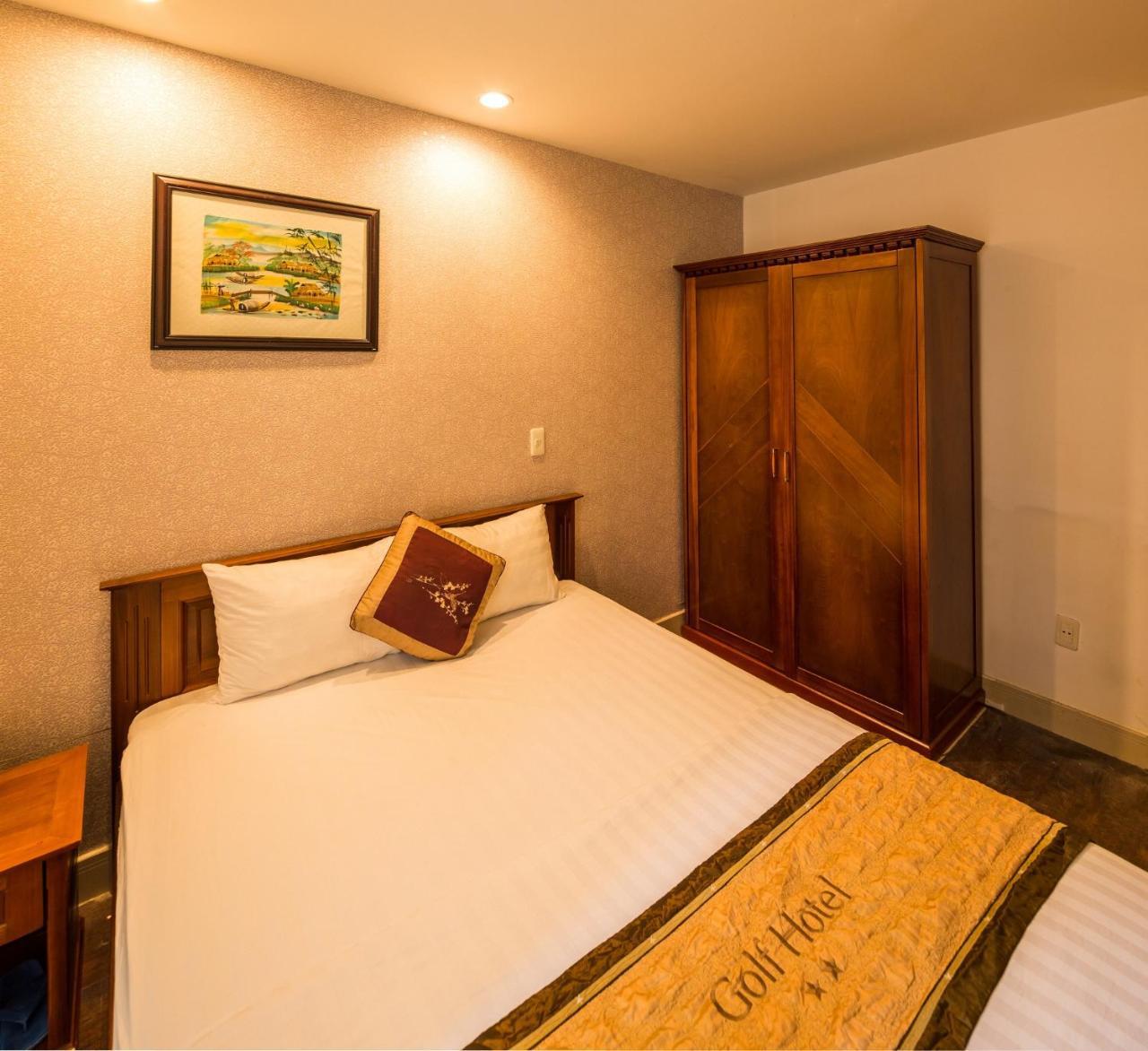 Golf Hotel مدينة هوشي منه المظهر الخارجي الصورة